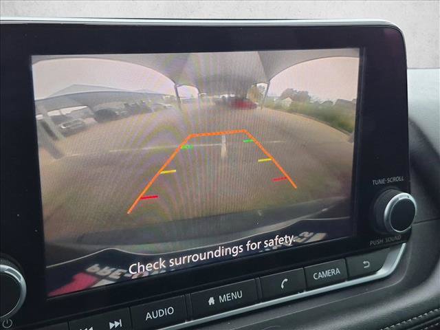 Used 2024 Nissan Rogue SV AWD/4WD image 11