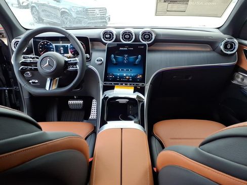 Used 2026 Mercedes-Benz GLC 300 4MATIC image 28