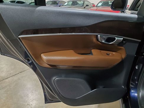 Used 2019 Volvo XC90 T6 Momentum w/ Advanced Package image 30