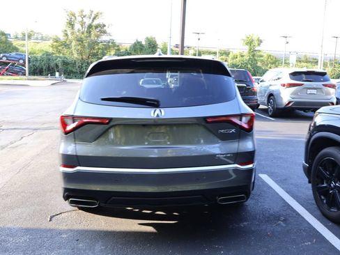 Used 2023 Acura MDX w/ Advance Package AWD/4WD image 6