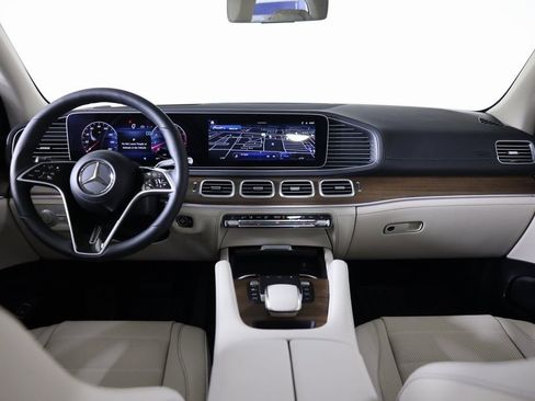 Used 2026 Mercedes-Benz GLE 450 4MATIC image 42