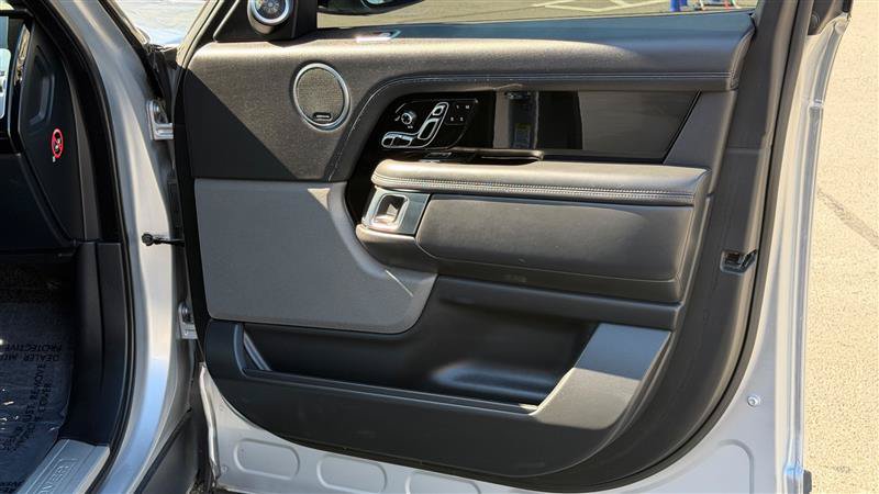 Used 2019 Land Rover Range Rover HSE AWD/4WD image 34