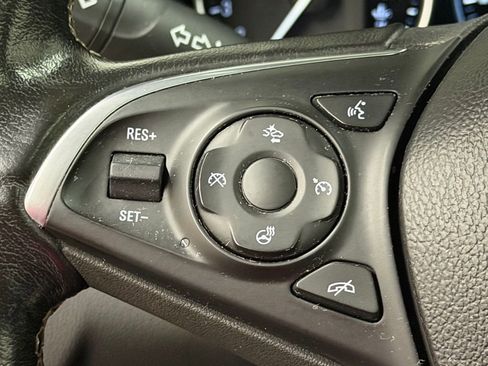 Used 2017 Buick Envision Premium image 41