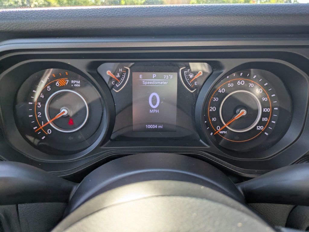 Used 2024 Jeep Wrangler Sport AWD/4WD image 26
