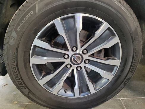 Used 2020 Nissan Armada SL w/ Premium Package image 31