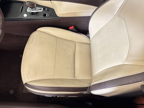 Used 2019 INFINITI QX50 Essential w/ Sensory Package image 22