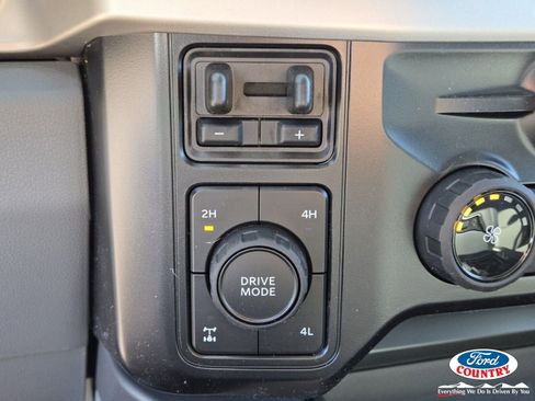 New 2026 Ford F250 XLT w/ XLT Premium Package image 14