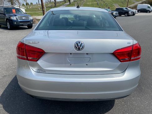 Used 2013 Volkswagen Passat 2.5 SE image 4