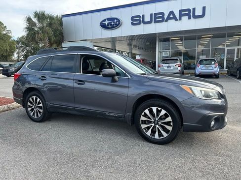 Used 2016 Subaru Outback 2.5i Limited image 1