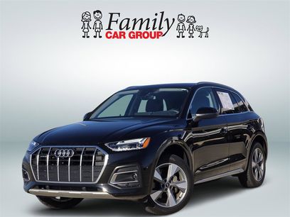 Used 2024 Audi Q5 2.0T Premium w/ Convenience Package