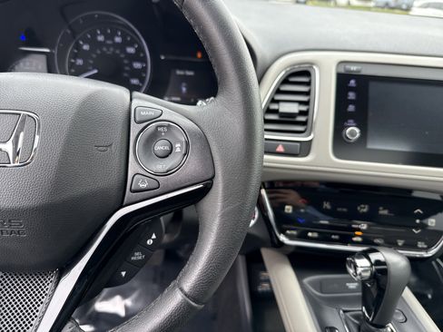 Used 2021 Honda HR-V EX-L image 20