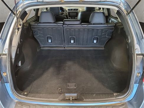 Used 2018 Subaru Outback 2.5i Limited w/ 50th Anniversary Edition image 7