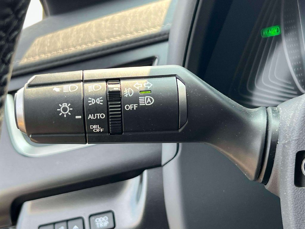 Used 2024 Lexus UX 250h F Sport AWD/4WD image 23