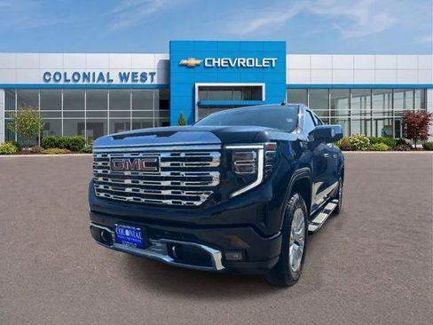 Used 2024 GMC Sierra 1500 Denali AWD/4WD image 2