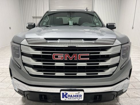 New 2026 GMC Sierra 1500 SLE image 30