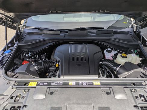 Used 2025 Land Rover Range Rover Sport Dynamic SE AWD/4WD image 31