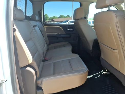 Used 2017 GMC Sierra 2500 Denali w/ Duramax Plus Package image 16