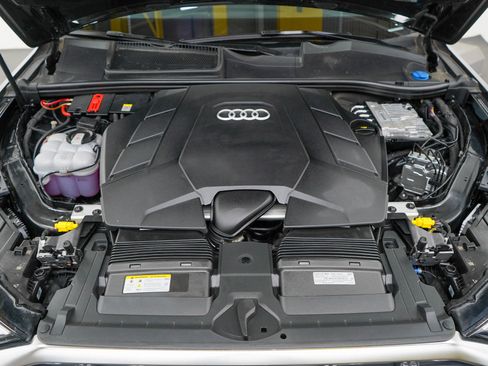 Used 2025 Audi Q7 3.0T Premium Plus image 37