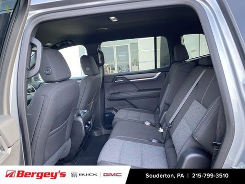 Certified 2025 GMC Acadia Elevation image 6