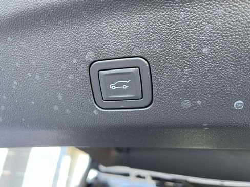 Certified 2026 GMC Yukon Denali w/ Sun & Power Step Package image 19