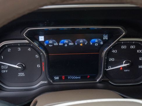 Used 2021 GMC Yukon Denali AWD/4WD image 22