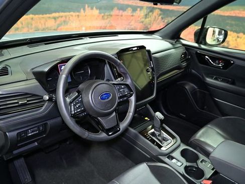 Used 2025 Subaru Forester Touring w/ Popular Package - Touring image 23