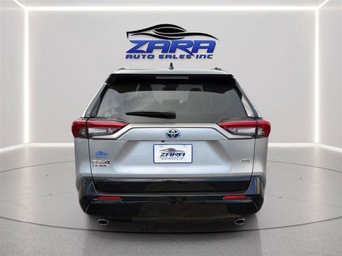 Used 2024 Toyota RAV4 XSE w/ Weather Package AWD/4WD image 6