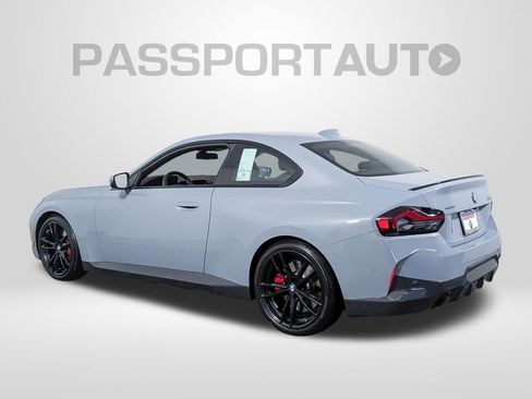 Certified 2022 BMW 230i Coupe w/ Premium Package image 3