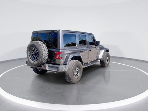 Used 2021 Jeep Wrangler Unlimited Sahara w/ Cold Weather Group image 7