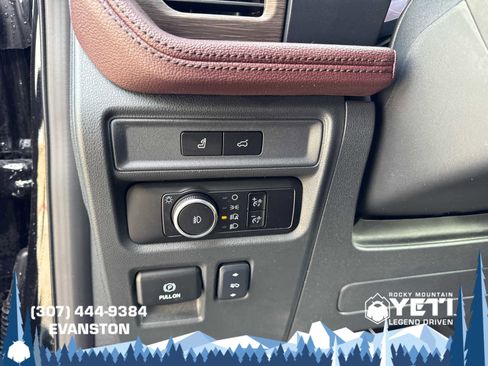 Used 2024 Ford Expedition Max Limited image 27