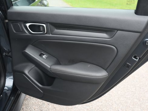 Used 2022 Honda Civic EX-L image 19