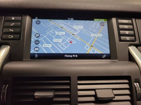 Used 2019 Land Rover Discovery Sport SE AWD/4WD image 22