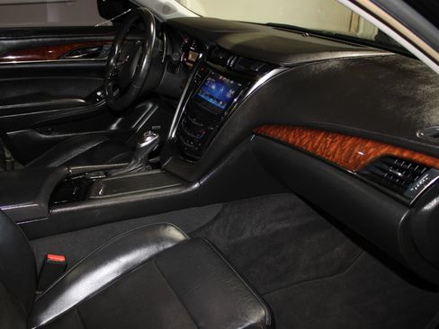 Used 2015 Cadillac CTS Luxury RWD image 29