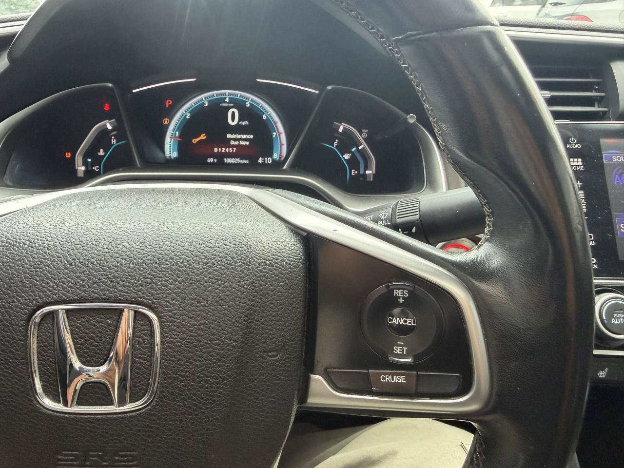 Used 2018 Honda Civic EX-L image 25