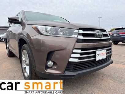 Used 2017 Toyota Highlander Limited