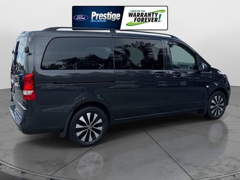 Used 2023 Mercedes-Benz Metris Passenger image 4