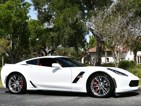 Used 2017 Chevrolet Corvette Grand Sport RWD image 8