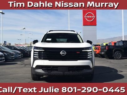 New 2026 Nissan Kicks SR w/ Cold Weather Package