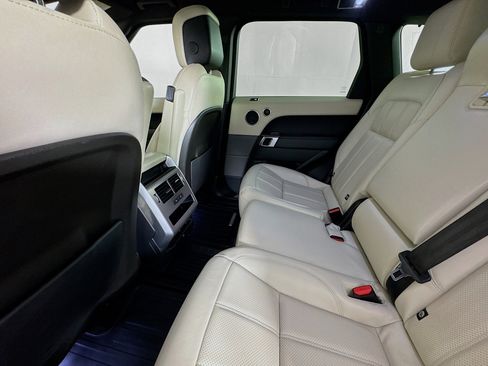 Used 2020 Land Rover Range Rover Sport HSE AWD/4WD image 24