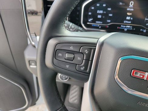 Used 2024 GMC Sierra 1500 Elevation image 19