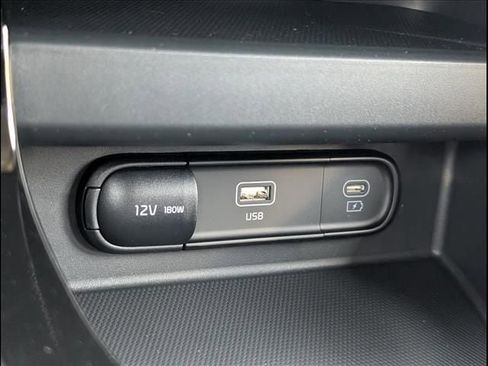 New 2026 Kia Seltos S AWD/4WD image 12