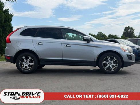 Used 2013 Volvo XC60 T6 AWD/4WD image 6