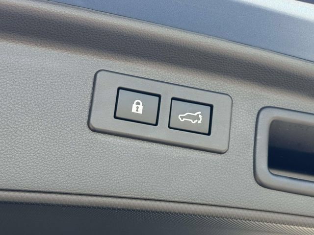 Used 2024 Subaru Forester Premium AWD/4WD image 12