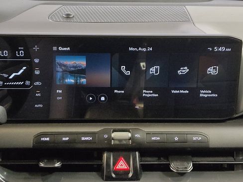 Used 2025 Kia K4 EX FWD image 25
