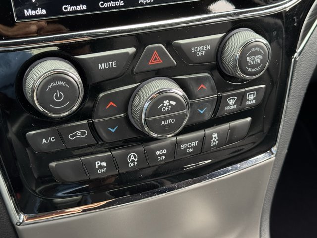Used 2020 Jeep Grand Cherokee Limited RWD image 19