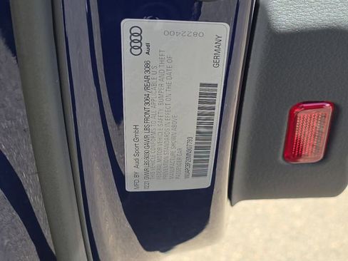 Used 2021 Audi RS 7 4.0T image 37