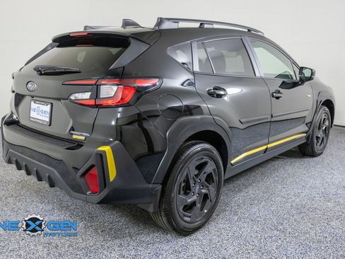 Used 2025 Subaru Crosstrek 2.5i Sport AWD/4WD image 7