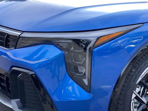 New 2025 Kia K4 GT-Line image 9