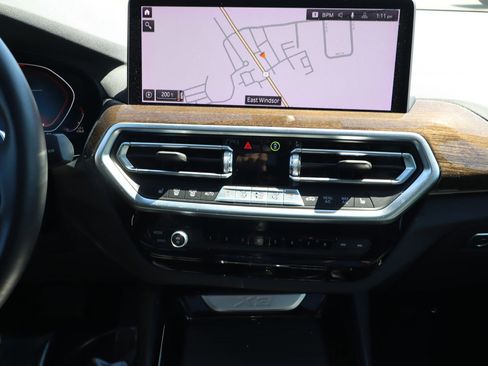 Used 2024 BMW X3 xDrive30i w/ Premium Package AWD/4WD image 14