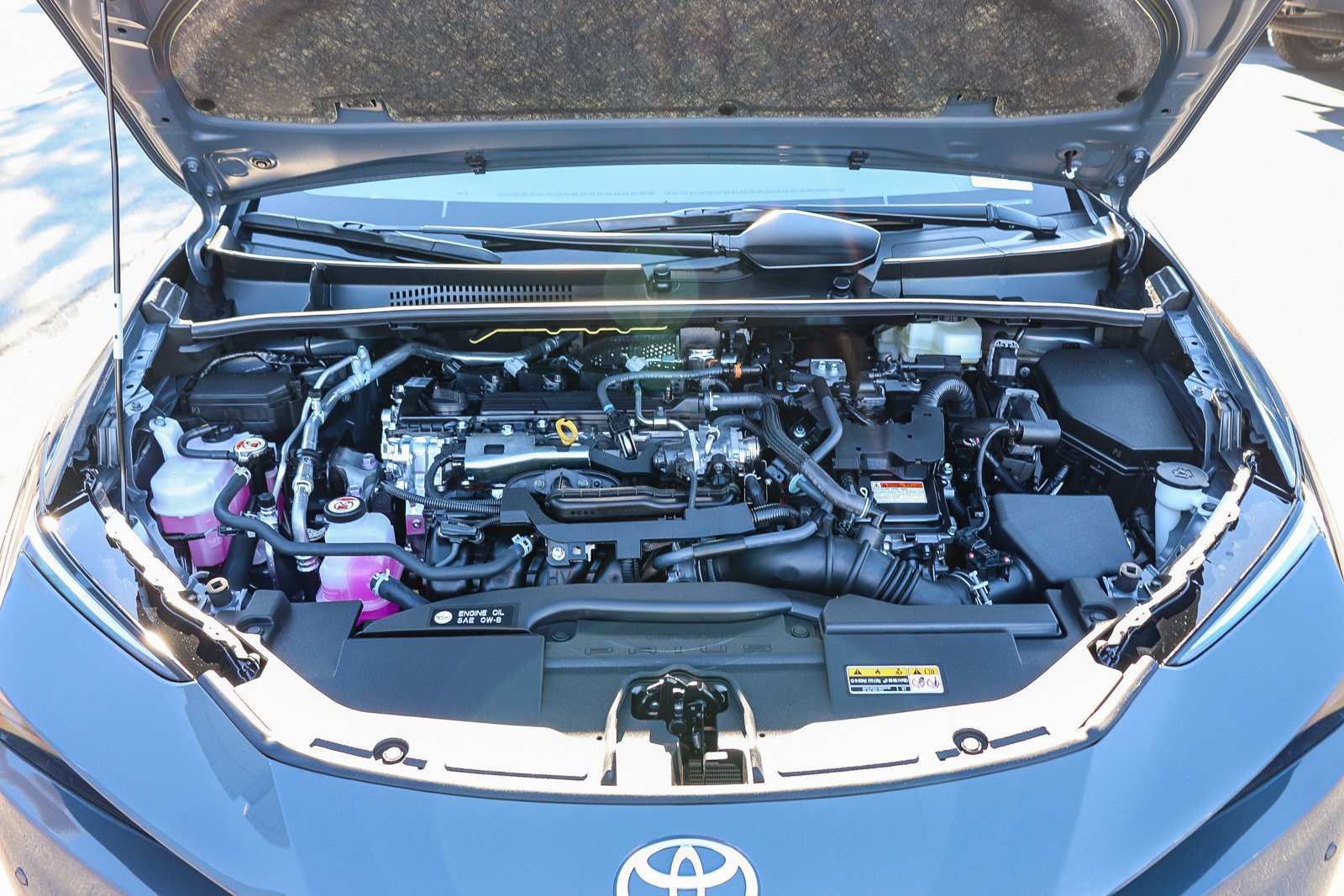 New 2027 Toyota Prius Limited w/ Limited Premium Package FWD image 16